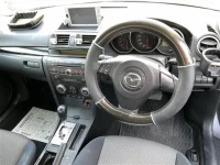 Mazda AXELA лот № 1615 оценка 3  с аукциона в Японии 2