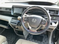 Honda STEP WAGON лот № 7277 оценка 4  с аукциона в Японии 2