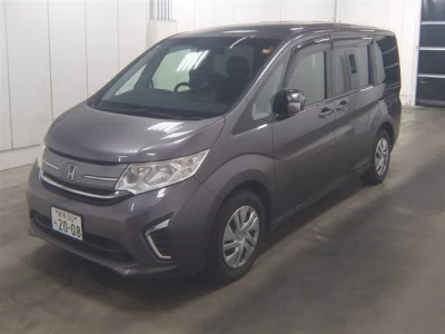 Honda STEP WAGON  с аукциона в Японии