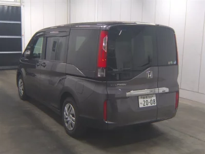 Honda STEP WAGON  с аукциона в Японии