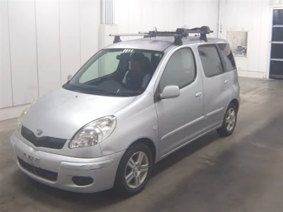 Toyota FUNCARGO  с аукциона в Японии