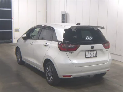 Honda FIT  с аукциона в Японии