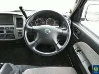 Nissan CARAVAN лот № 100 оценка 3.5  с аукциона в Японии 4