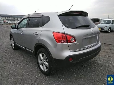 Nissan DUALIS  с аукциона в Японии