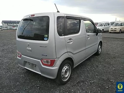 Suzuki WAGON R  с аукциона в Японии