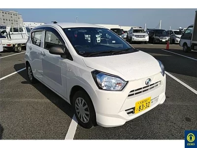 Daihatsu MIRA E S