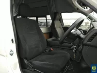 Toyota HIACE VAN лот № 8 оценка 3.5  с аукциона в Японии 6