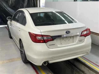 Subaru LEGACY B4  с аукциона в Японии