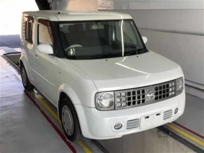 Nissan CUBE  с аукциона в Японии