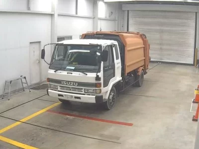Isuzu FORWARD
