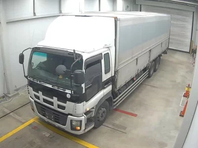 Isuzu TRUCK