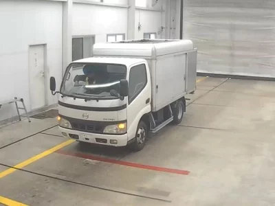 Hino DUTRO  с аукциона в Японии