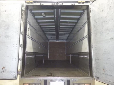 Mitsubishi FUSO TRUCK  с аукциона в Японии