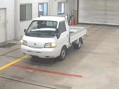 Mazda BONGO  с аукциона в Японии