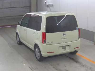 Nissan OTTI  с аукциона в Японии