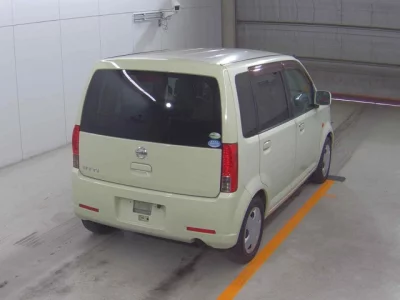 Nissan OTTI  с аукциона в Японии