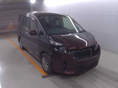Nissan SERENA  с аукциона в Японии