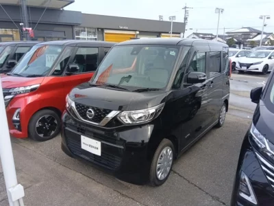 Nissan ROOX