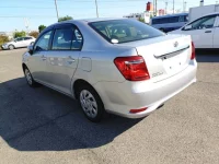 Toyota COROLLA AXIO лот № 9360 оценка 4  с аукциона в Японии 4