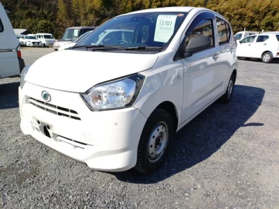 Daihatsu MIRA E S  с аукциона в Японии