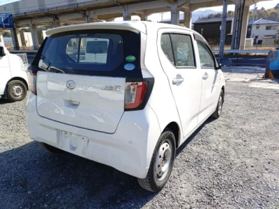 Daihatsu MIRA E S  с аукциона в Японии