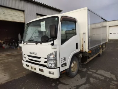 Isuzu ELF