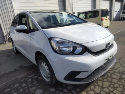 Honda FIT  с аукциона в Японии