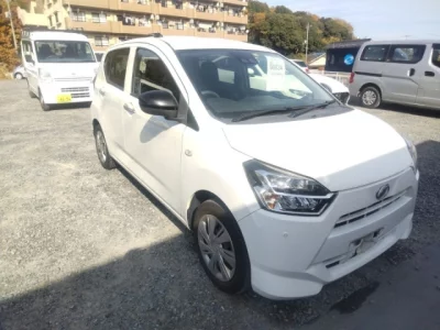 Daihatsu MIRA E S