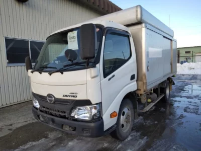 Hino DUTRO  с аукциона в Японии