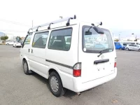 Mazda BONGO VAN лот № 14441 оценка 3.5  с аукциона в Японии 4
