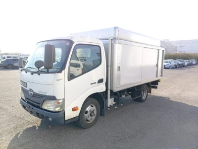 Hino DUTRO  с аукциона в Японии
