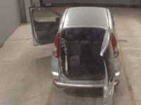 Toyota FUNCARGO лот № 8526 оценка 3  с аукциона в Японии 5