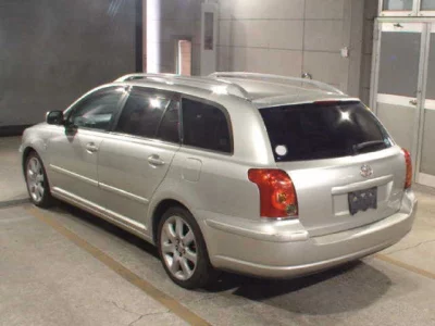 Toyota AVENSIS SEDAN