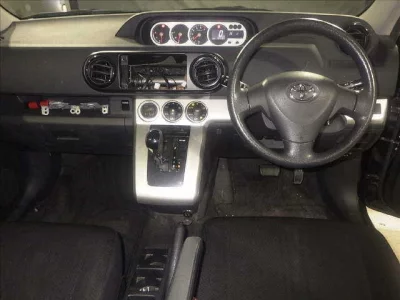 Toyota COROLLA RUMION  с аукциона в Японии