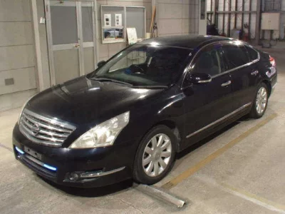 Nissan TEANA