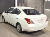 Nissan TIIDA LATIO лот № 8459 оценка R  с аукциона в Японии 1