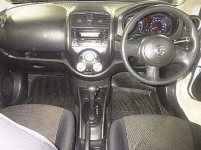 Nissan TIIDA LATIO  с аукциона в Японии