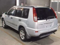 Nissan X-TRAIL лот № 8755 оценка R  с аукциона в Японии 1