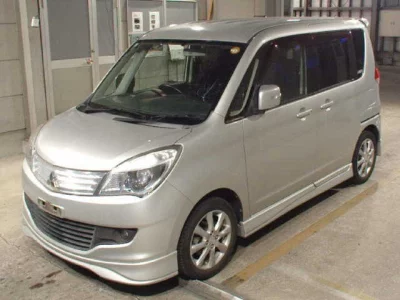 Mitsubishi DELICA D2
