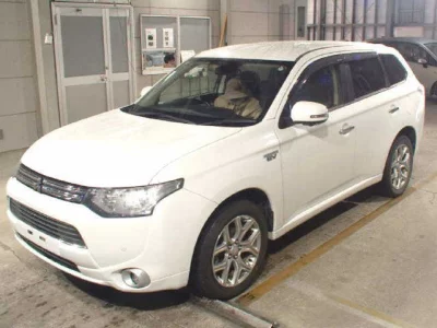 Mitsubishi OUTLANDER PHEV