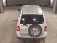Mitsubishi PAJERO IO лот № 8170 оценка 3  с аукциона в Японии 5