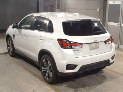 Mitsubishi RVR