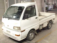 Mitsubishi MINICAB TRUCK лот № 8376 оценка 3  с аукциона в Японии 3