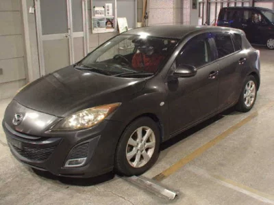 Mazda AXELA  с аукциона в Японии