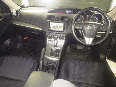 Mazda AXELA  с аукциона в Японии