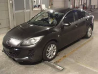 Mazda AXELA лот № 8471 оценка 3.5  с аукциона в Японии 3