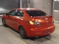 Mazda AXELA лот № 8652 оценка 3.5  с аукциона в Японии 1