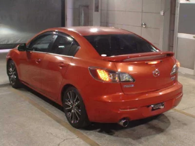 Mazda AXELA  с аукциона в Японии