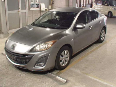 Mazda AXELA  с аукциона в Японии