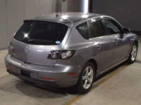 Mazda AXELA лот № 7057 оценка 3.5  с аукциона в Японии 4